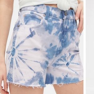Gap Tie-dye high waisted shorts